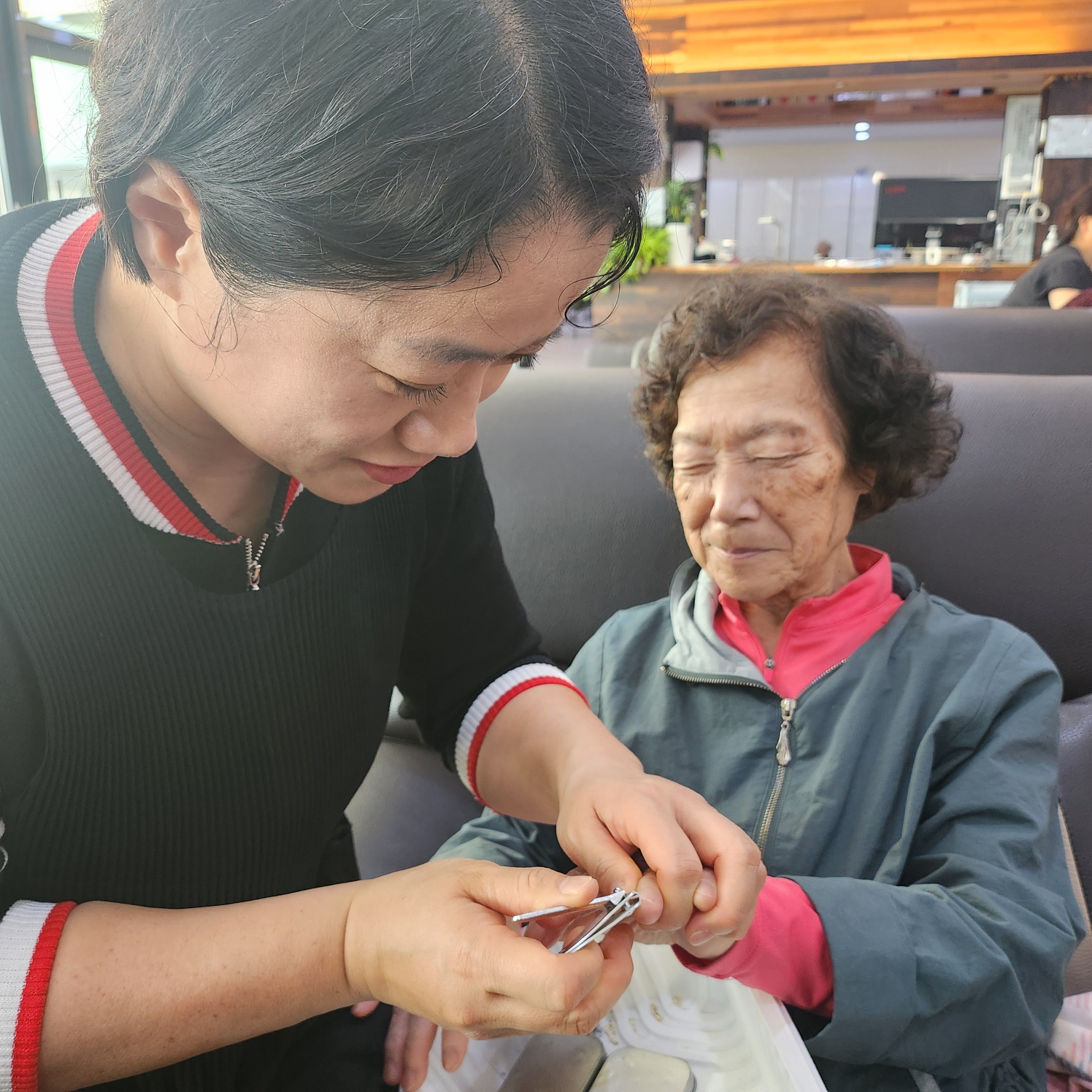 /user/a/anjungcare/editor/2504/05f61a3ca2373b56f6d7addd320b1e0b_1745560199_5218.jpg 이미지크게보기