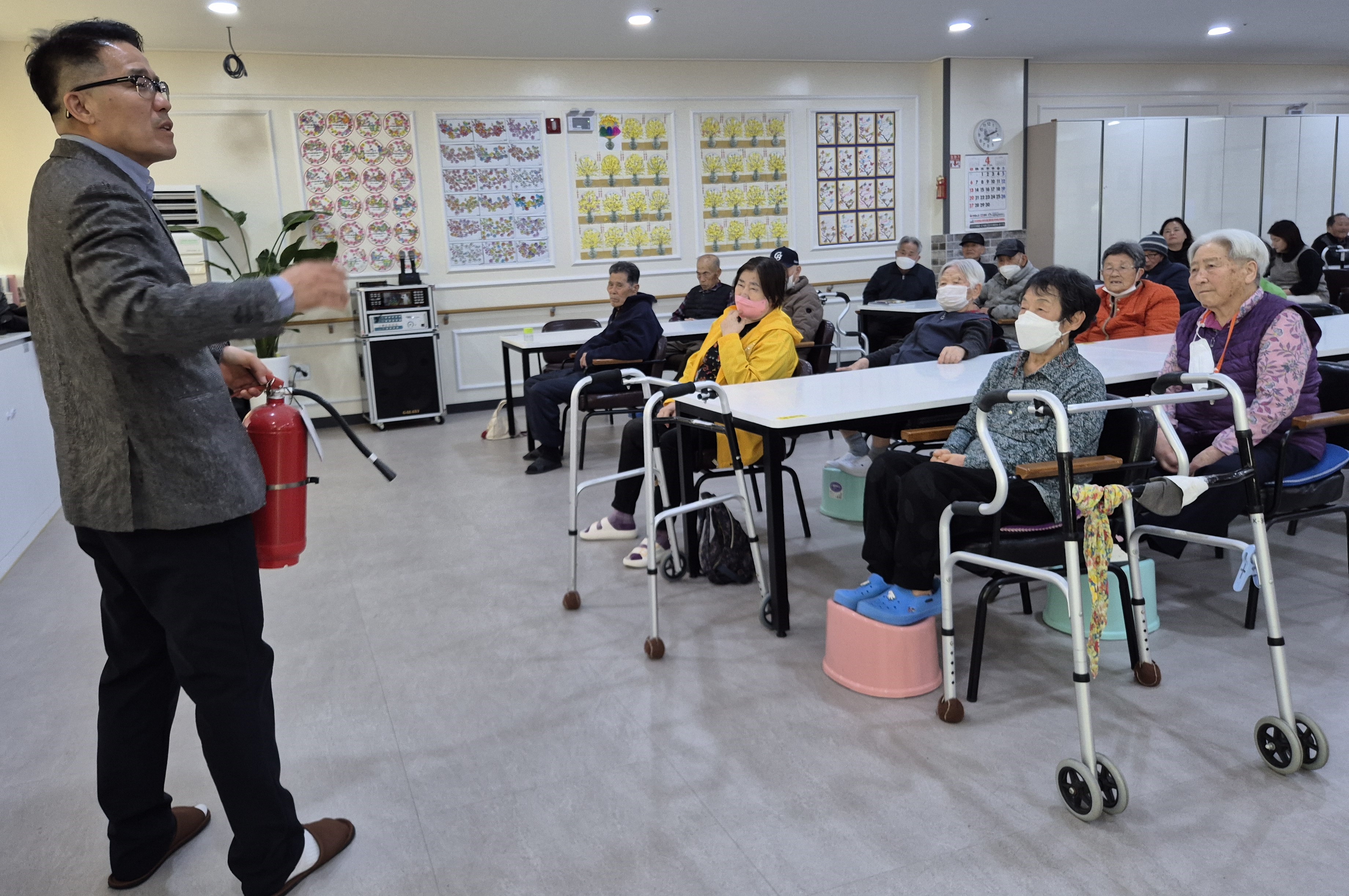 /user/a/anjungcare/editor/2504/05f61a3ca2373b56f6d7addd320b1e0b_1745561151_5048.jpg 이미지크게보기